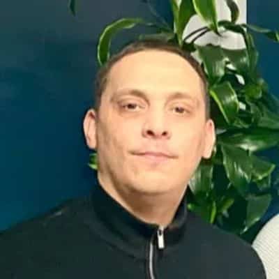 Peter Wootton - Featured